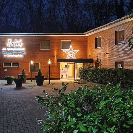 Hotel Am Springhorstsee Grossburgwedel Exterior photo